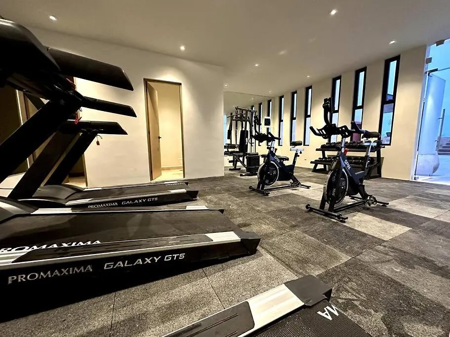 2Br Modern Condo With Rooftop Pool - Prime Location By Solmar Rentals Playa del Carmen Messico